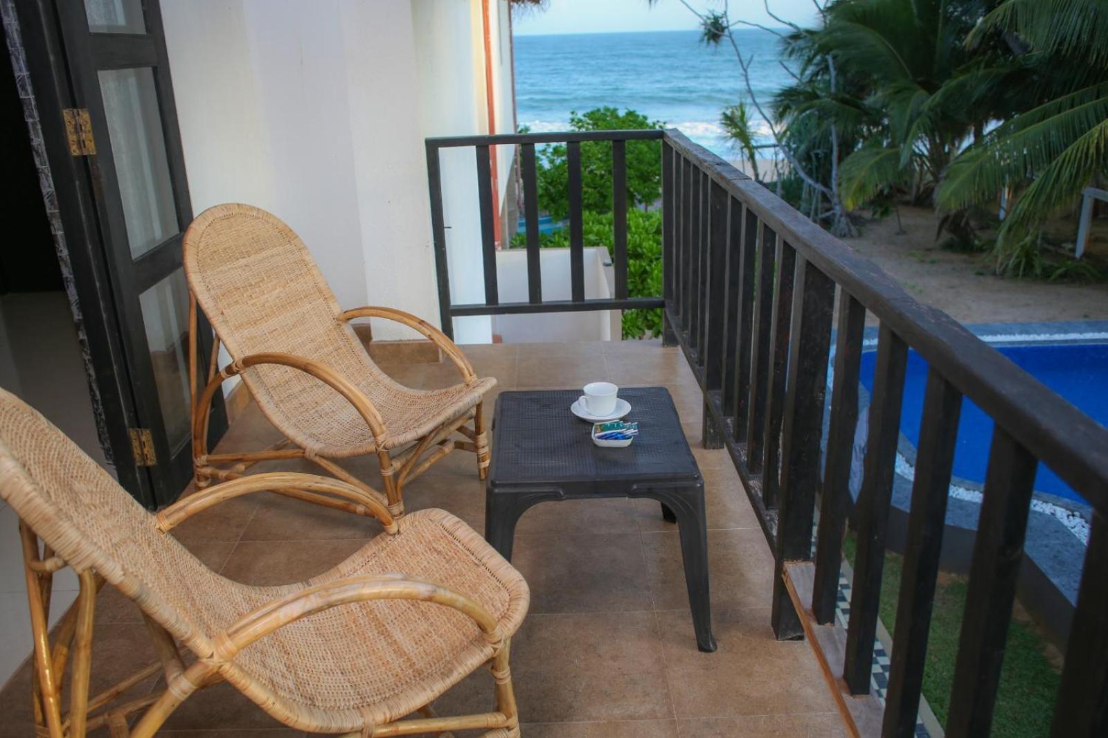 Blue Ocean Resort Netolpitiya Kültér fotó